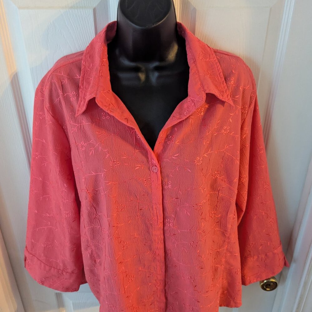 Lemon grass pink embroidery button down - large - Picture 3 of 6